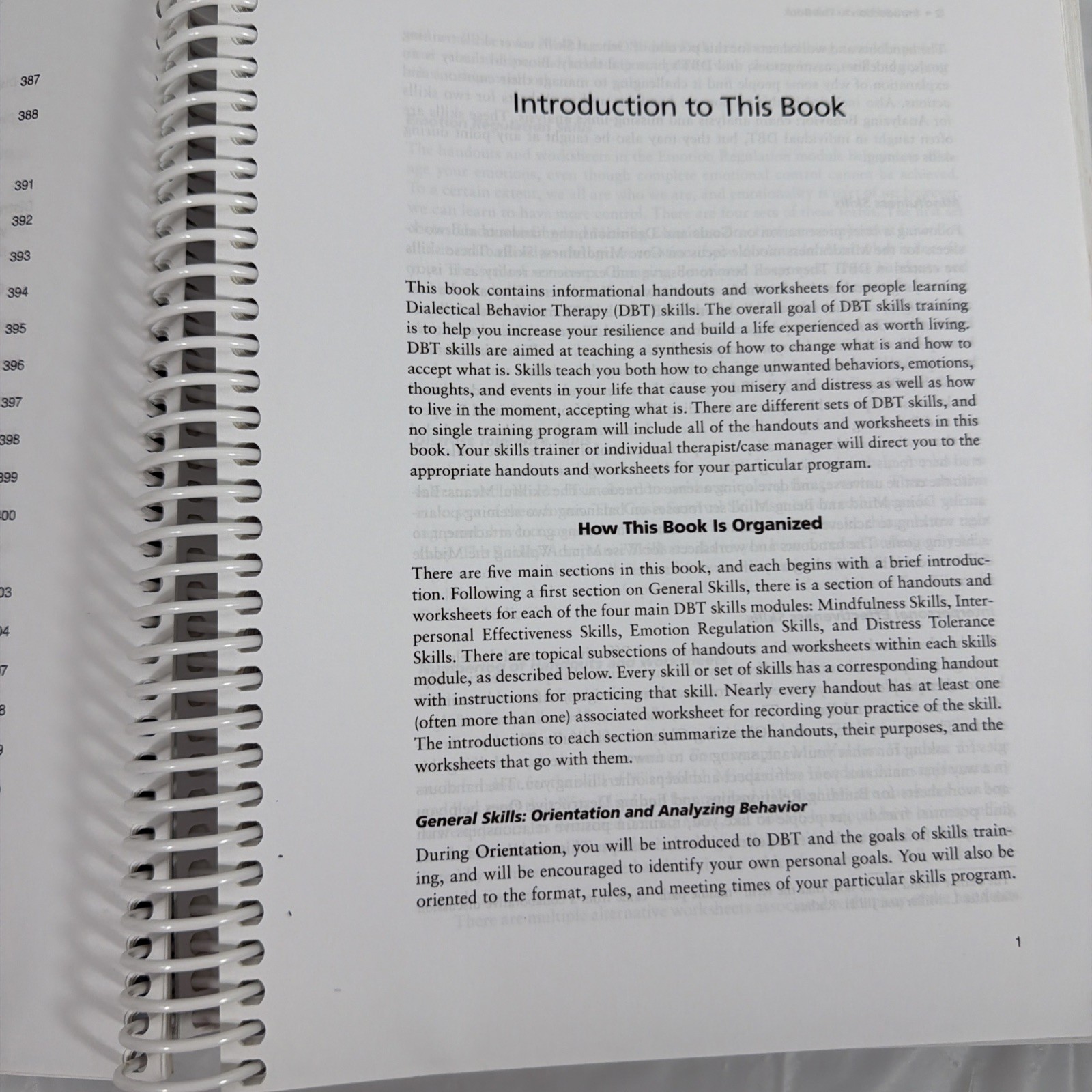 DBT Skills Training Handouts and – Paperback, by Linehan Marsha M – EXCELLENT