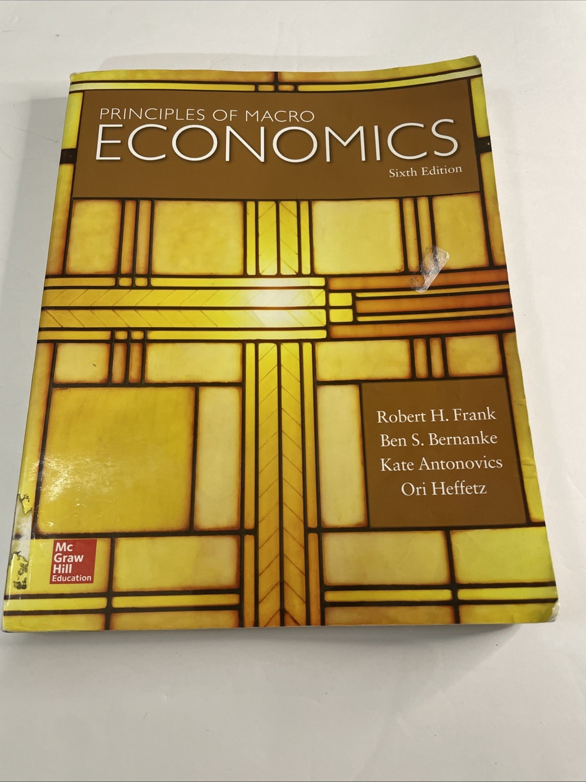 Principles of Microeconomics (Irwin Economics) by Frank, Robert, Bernanke, Ben,