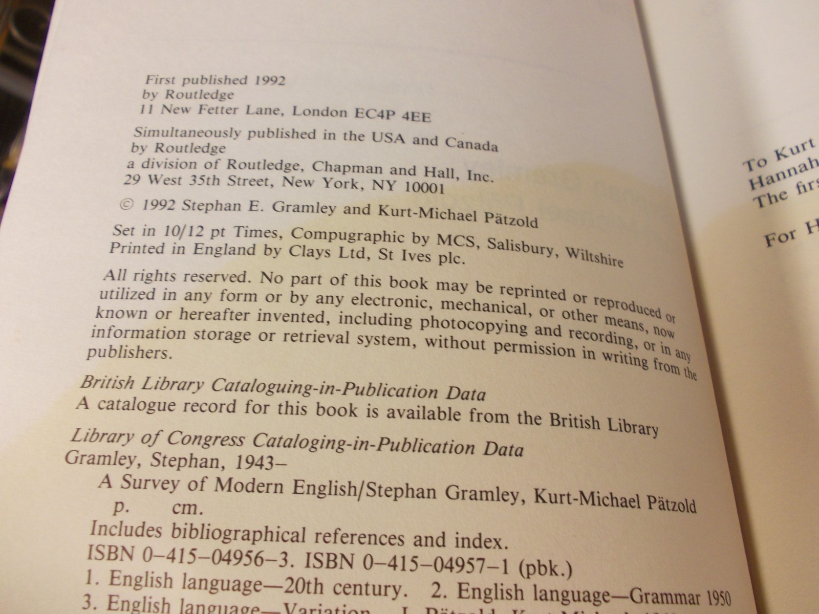A Survey of Modern English , Stephan Gramley,Michael Pátzold,1st printing 1992