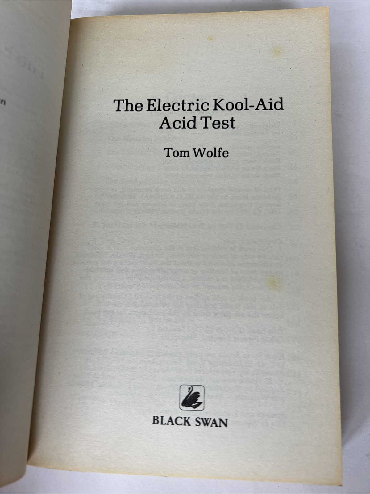 The Electric Kool-Aid Acid Test, Paperback, Tom Wolfe, Black Swan (L183)