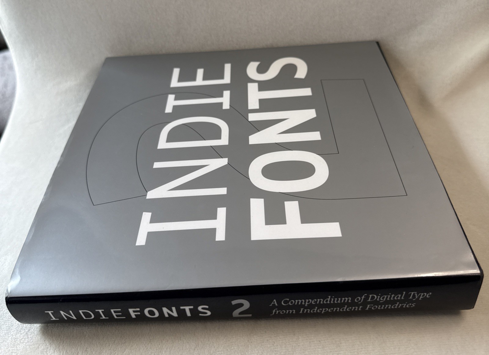 INDIE FONTS 2 By Richard Kegler & James Grieshaber – Hardcover