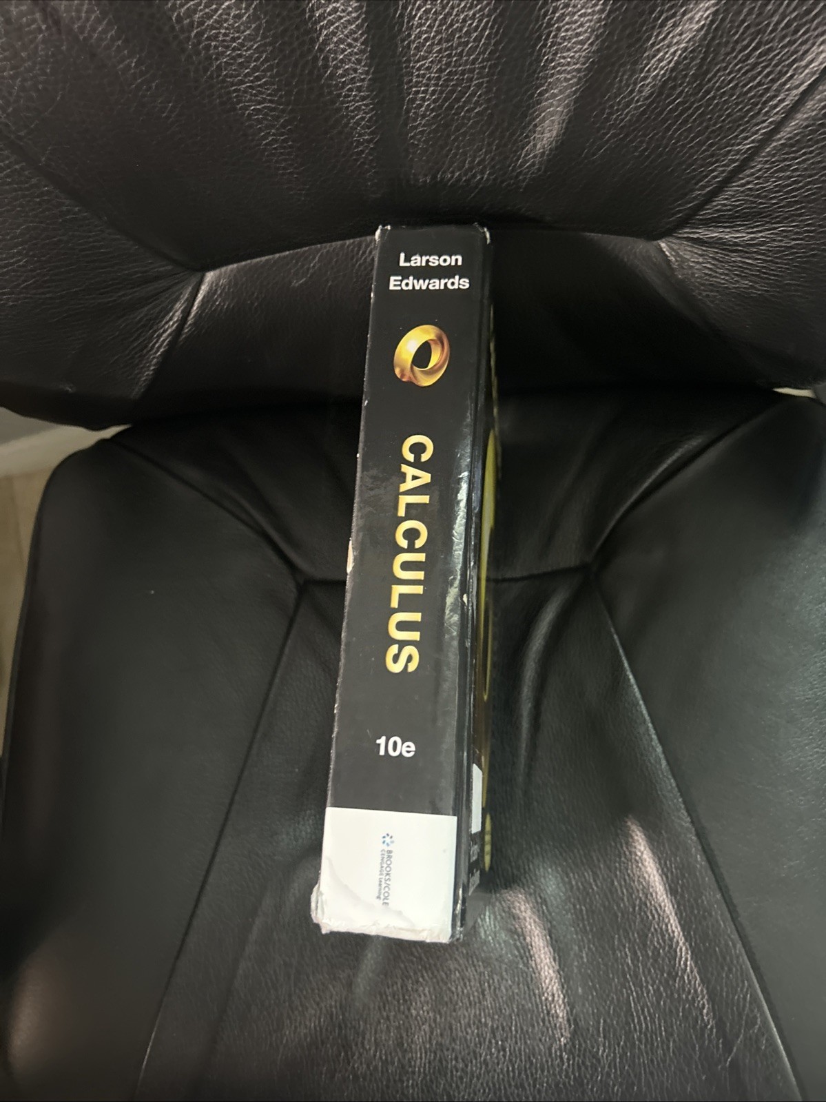 Calculus by Ron Larson and Bruce H. Edwards ( 10e Hardcover) Acceptable