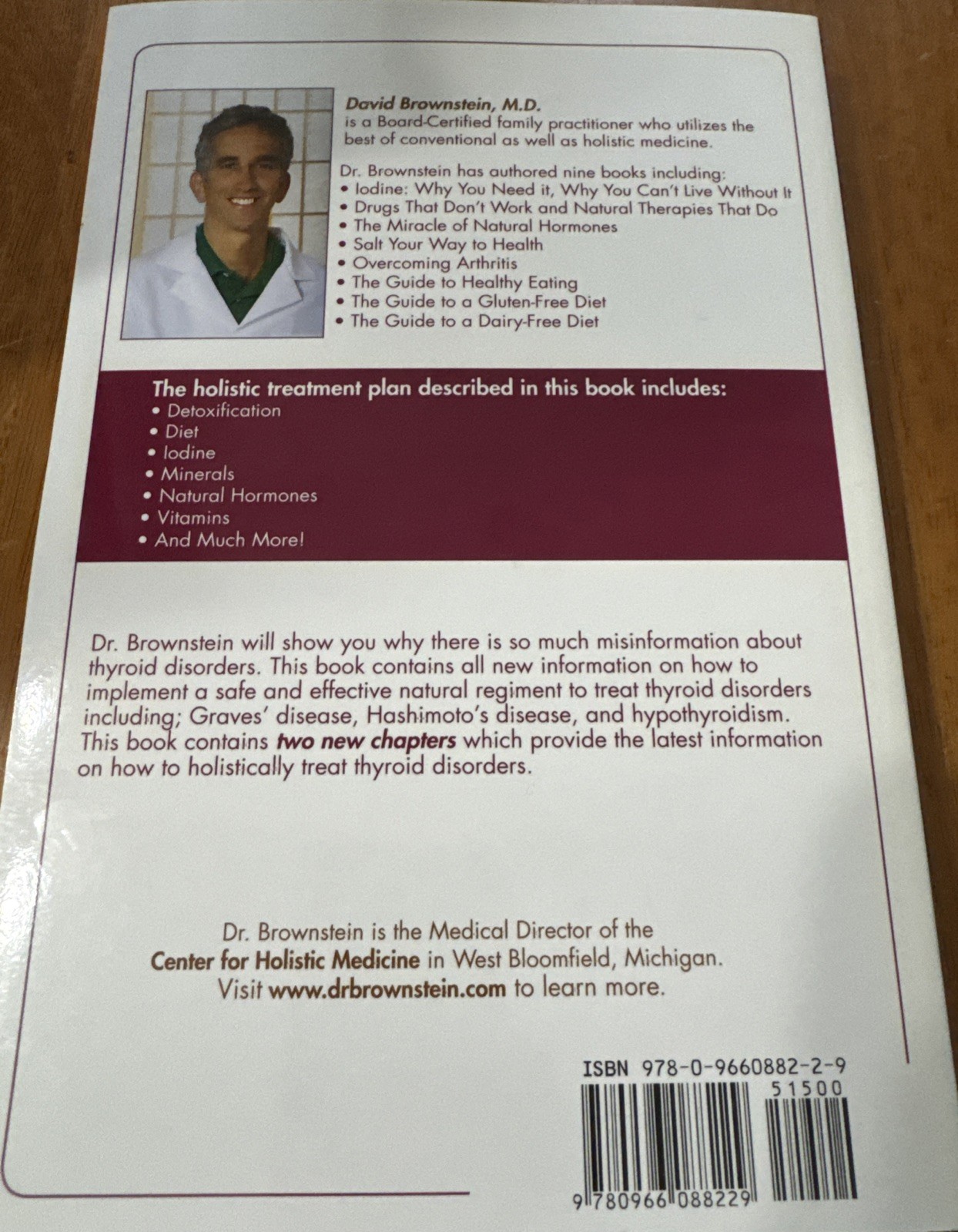 Overcoming Thyroid Disorders by Brownstein, David (2002) Paperback – paperba…