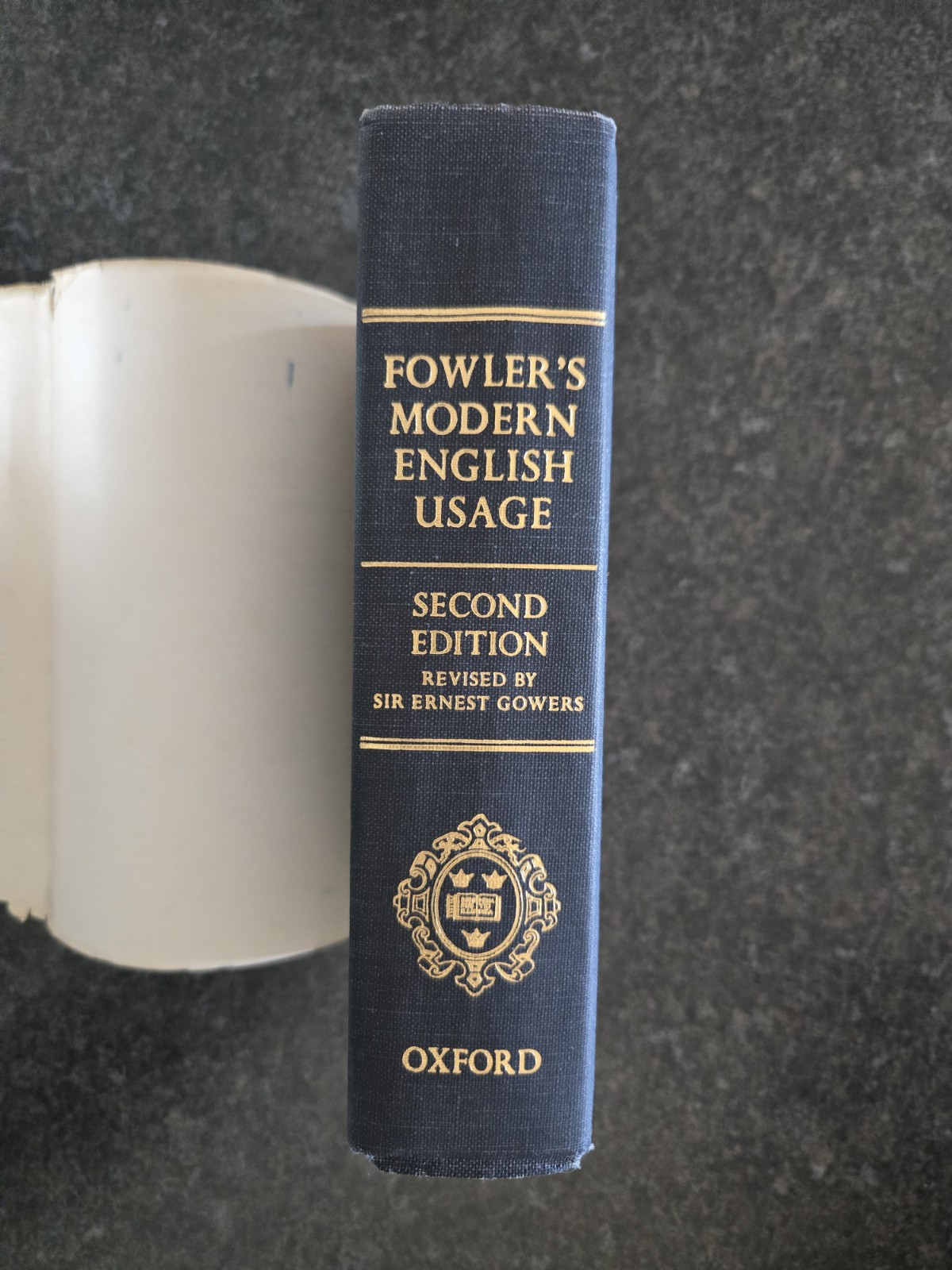 A Dictionary of Modern English Usage by Fowler, H. W., hardcover, VG W Dj 2nd Ed
