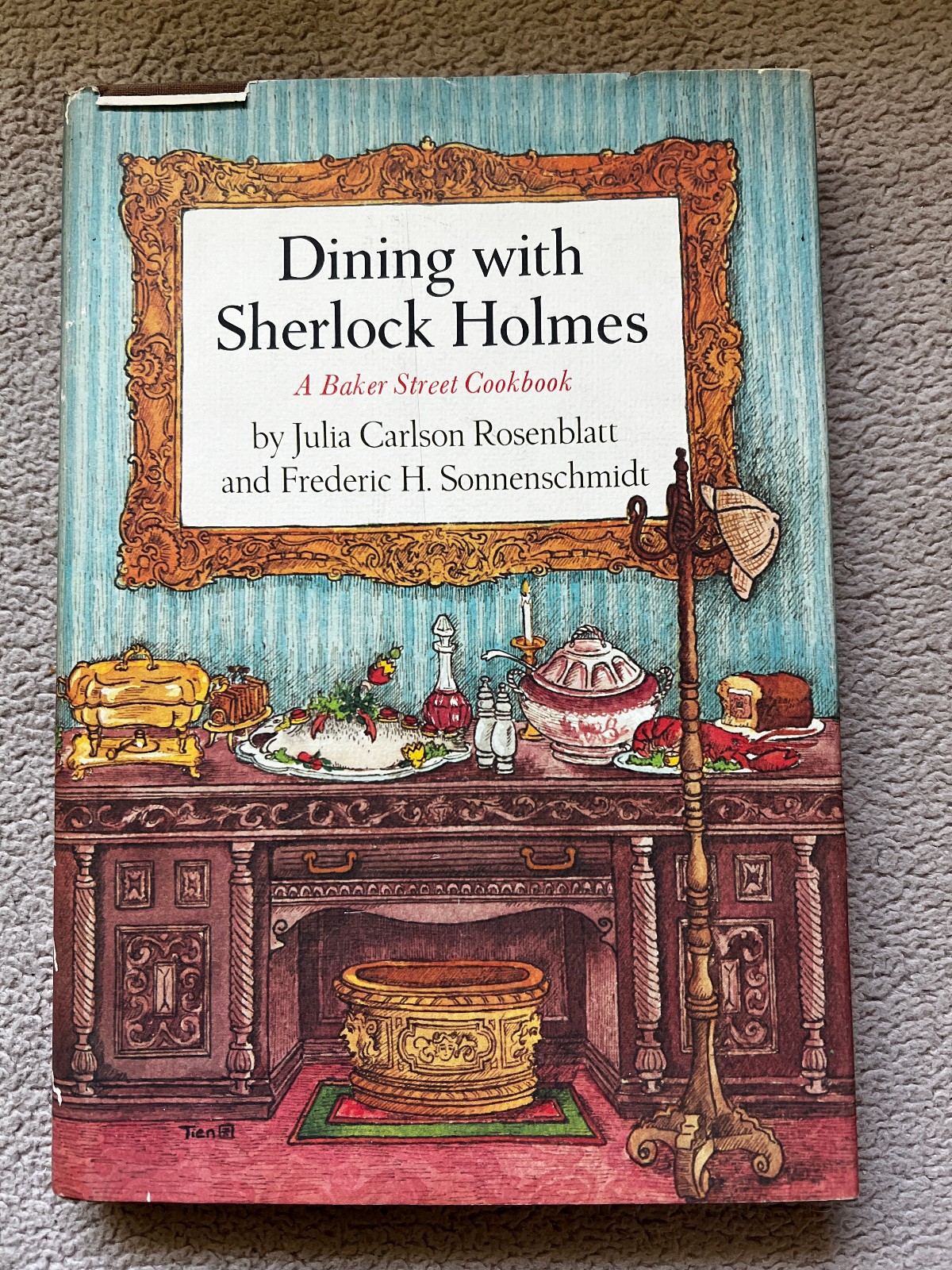 Dining with Sherlock Holmes A Baker Street Cookbook 1976 1st Printing HBDJ (C5)