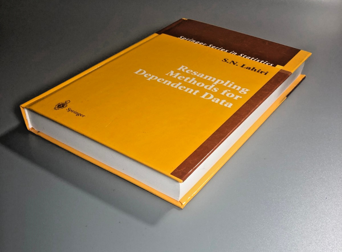 Resampling Methods for Dependent Data S N Lahiri Springer Statistics Hardback