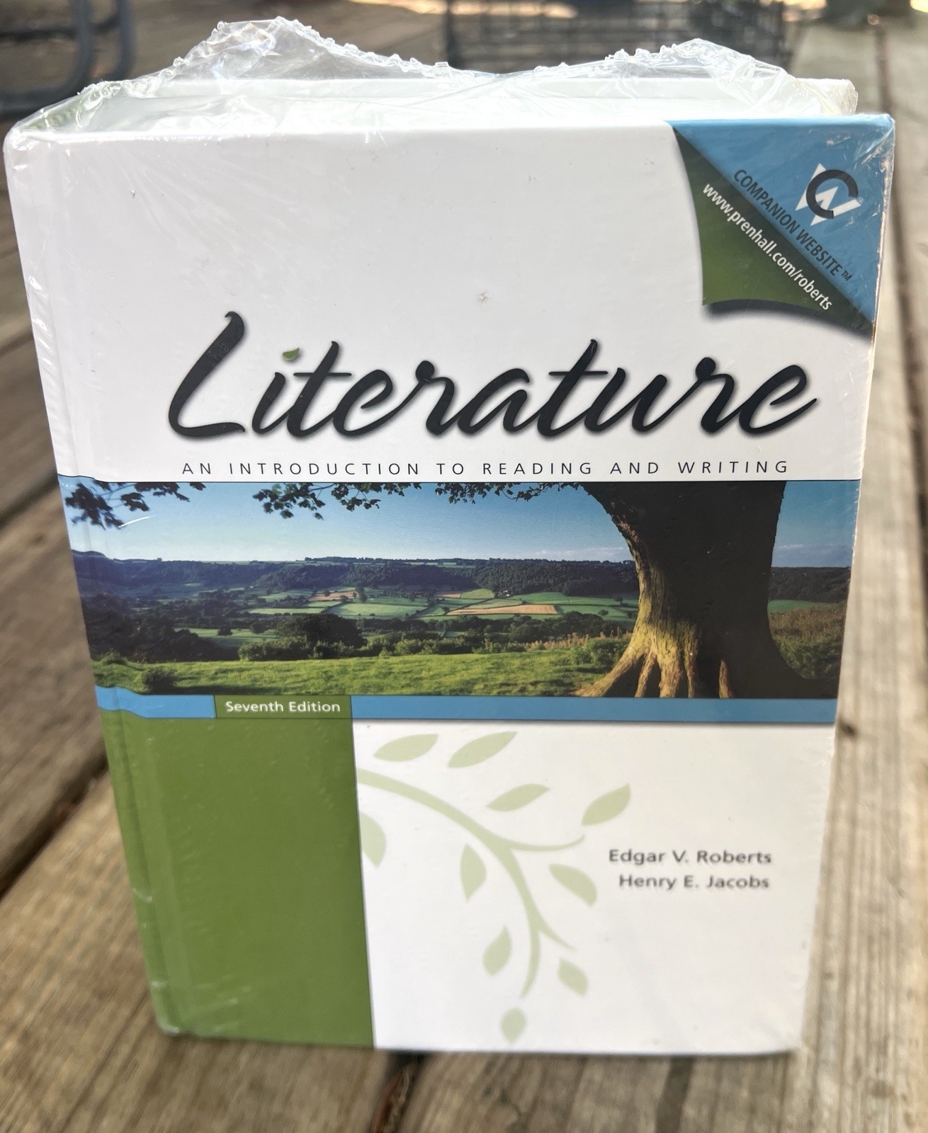 Literature : An Introduction to Reading and Writing, 7th ed. Roberts/Jacobs NEW