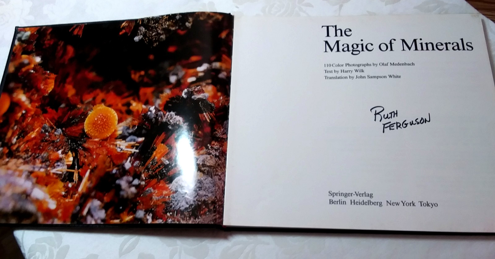Rock identification book The Magic of Minerals 110 photos color large 196 pgs hb