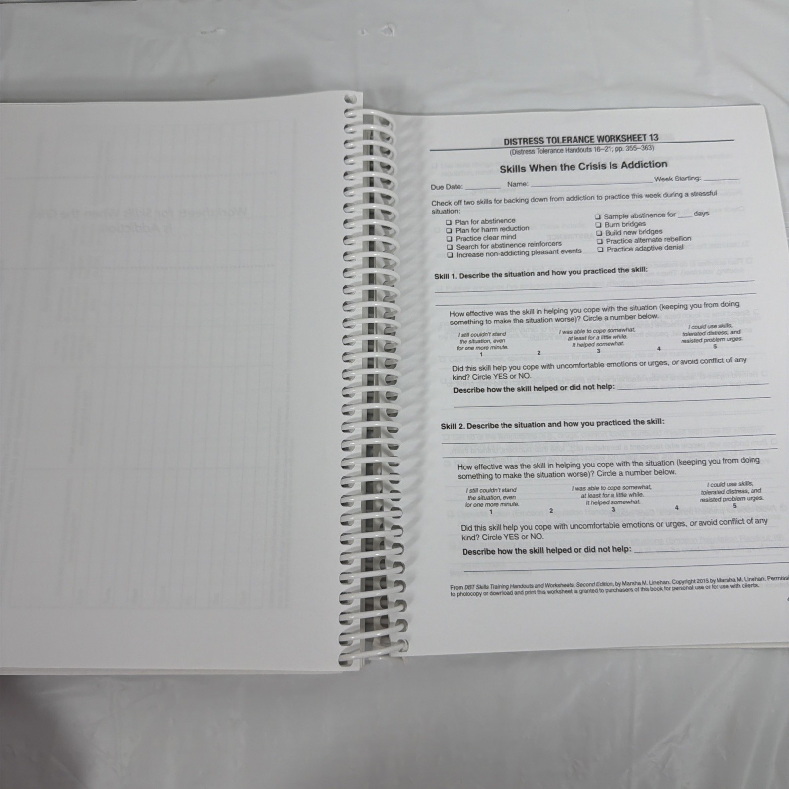 DBT Skills Training Handouts and – Paperback, by Linehan Marsha M – EXCELLENT