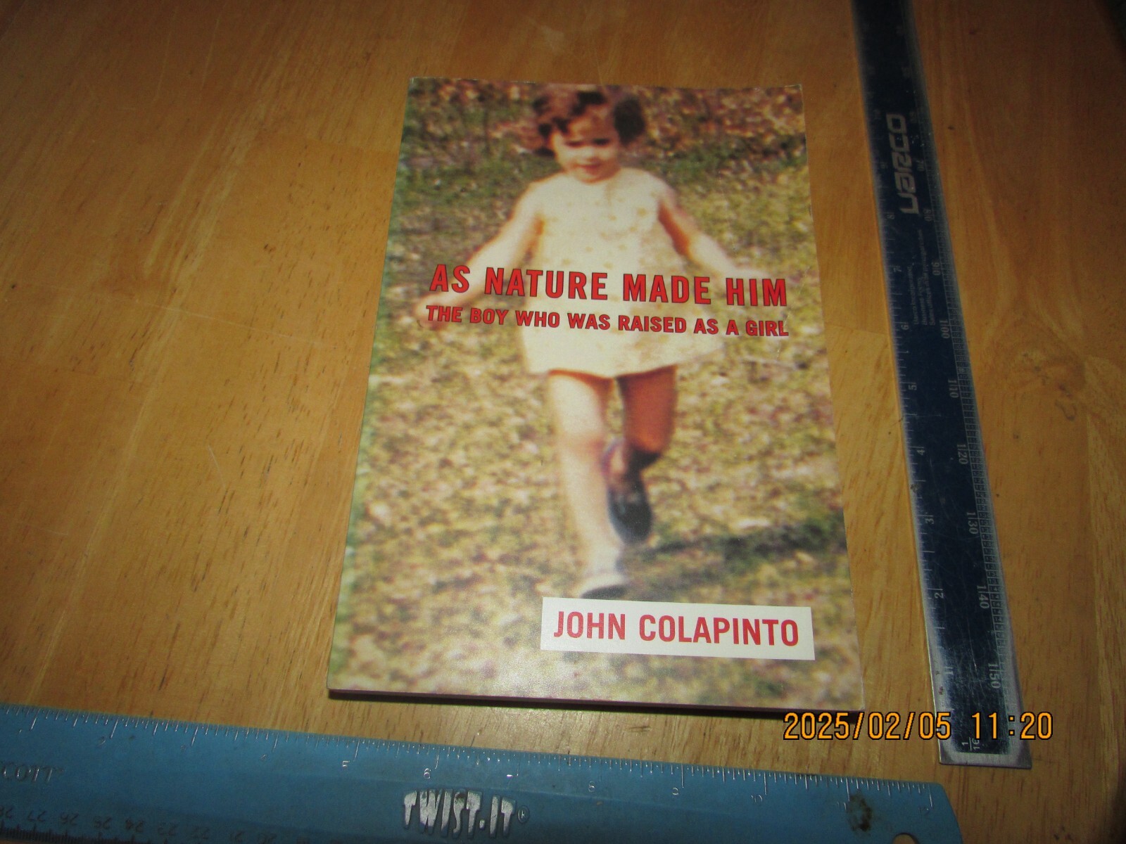 As Nature Made Him : The Boy Who Was Raised As a Girl by John Colapinto (2000, T