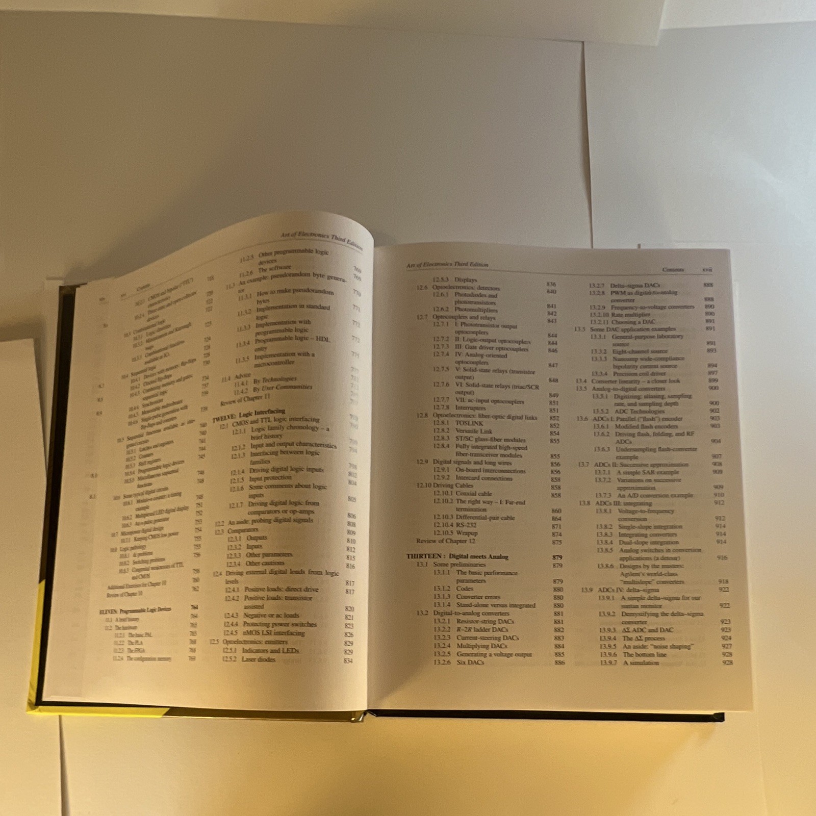 The Art of Electronics 3rd Ed Horowitz/Hill 2015 HC Cambridge Univ Press