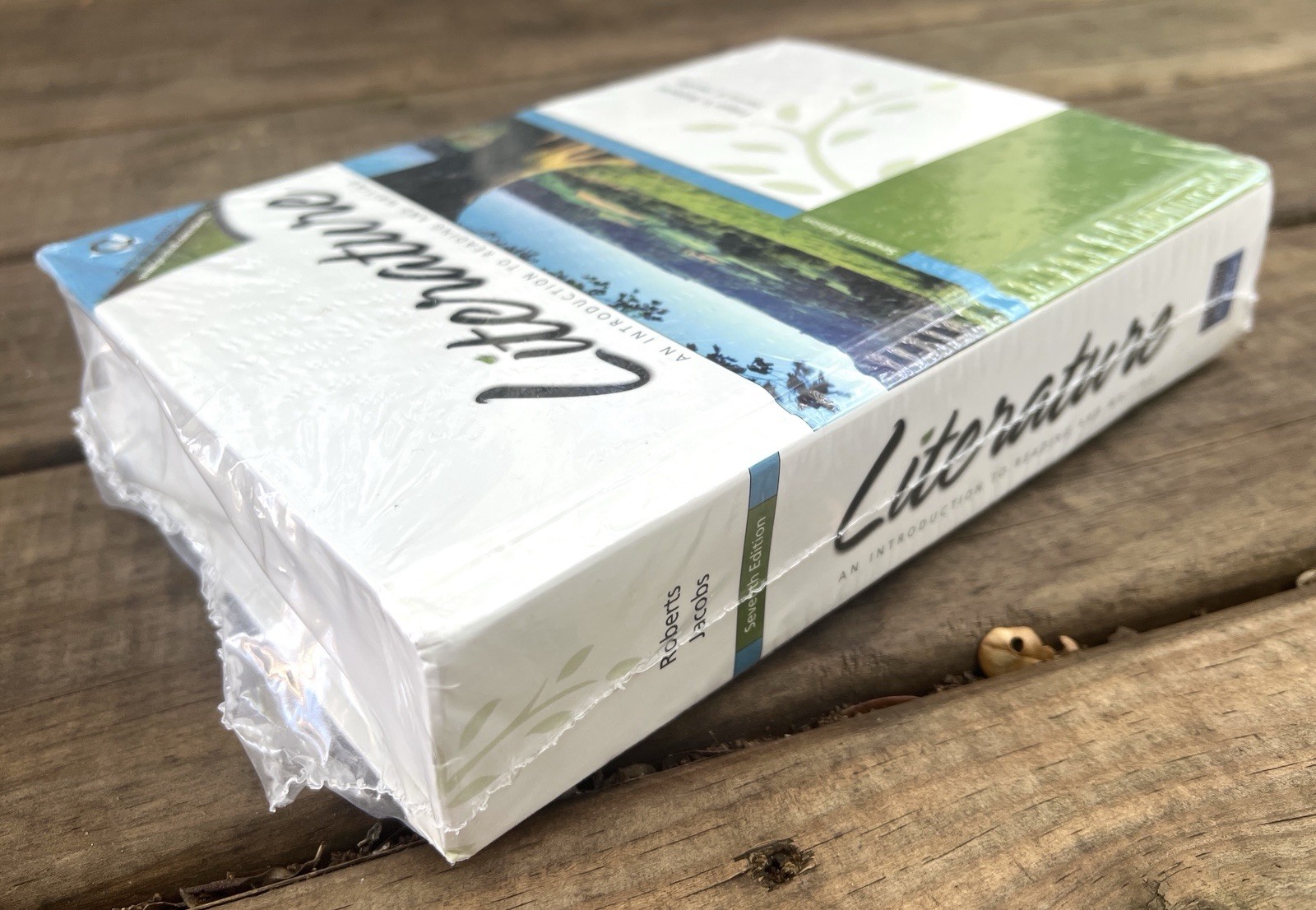 Literature : An Introduction to Reading and Writing, 7th ed. Roberts/Jacobs NEW