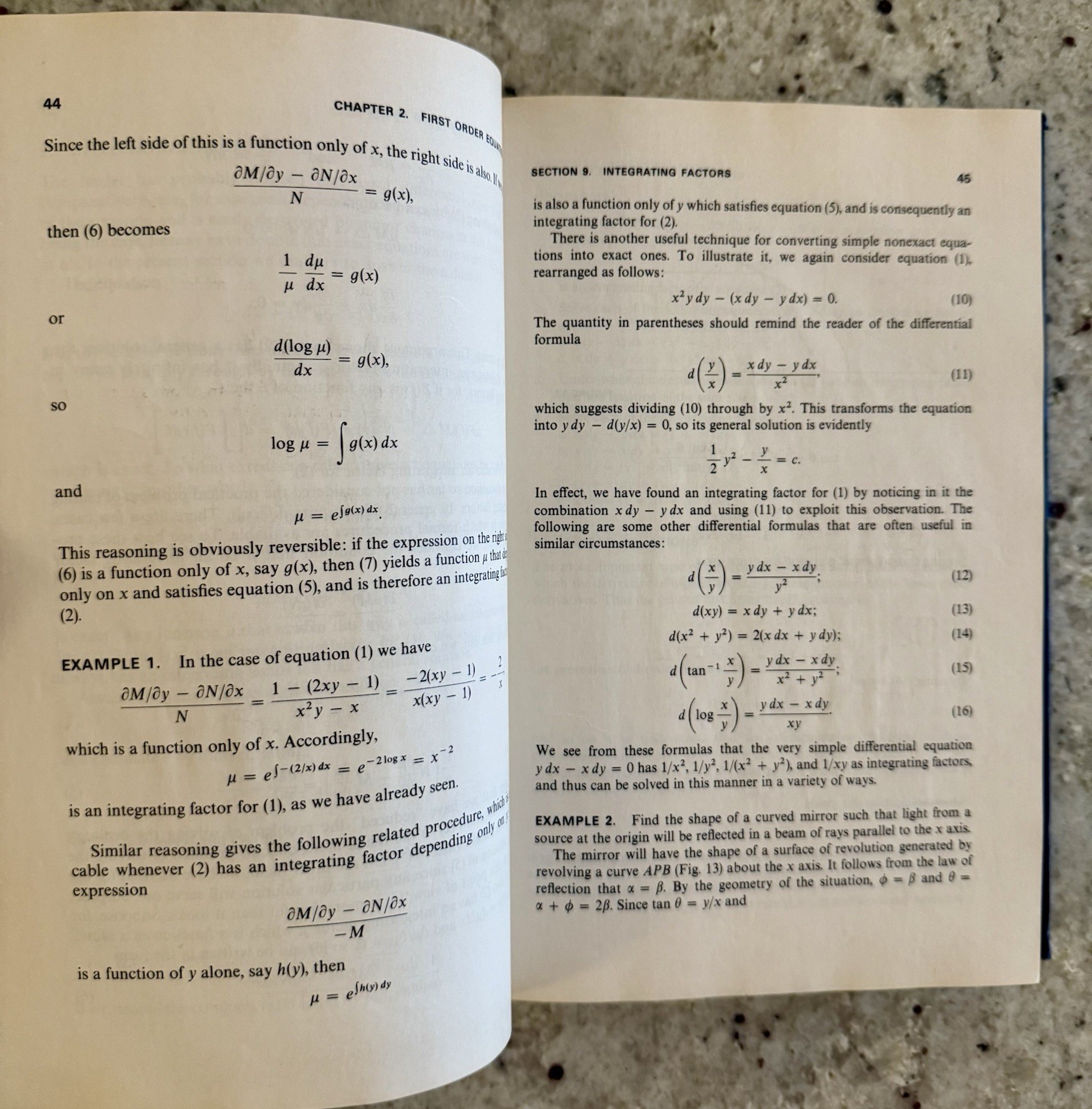 Differential Equations w/Applications & Historical Notes, Simmons 1972 HC