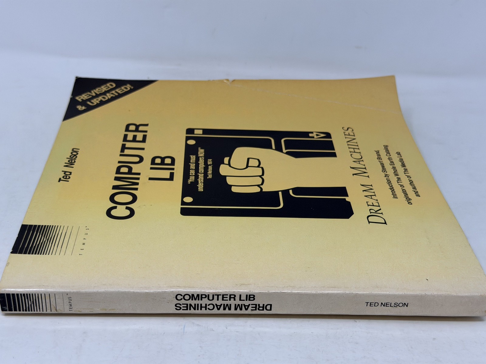COMPUTER LIB – DREAM MACHINES by Theodor H. Nelson (1987, SC)- STEWART BRAND Int