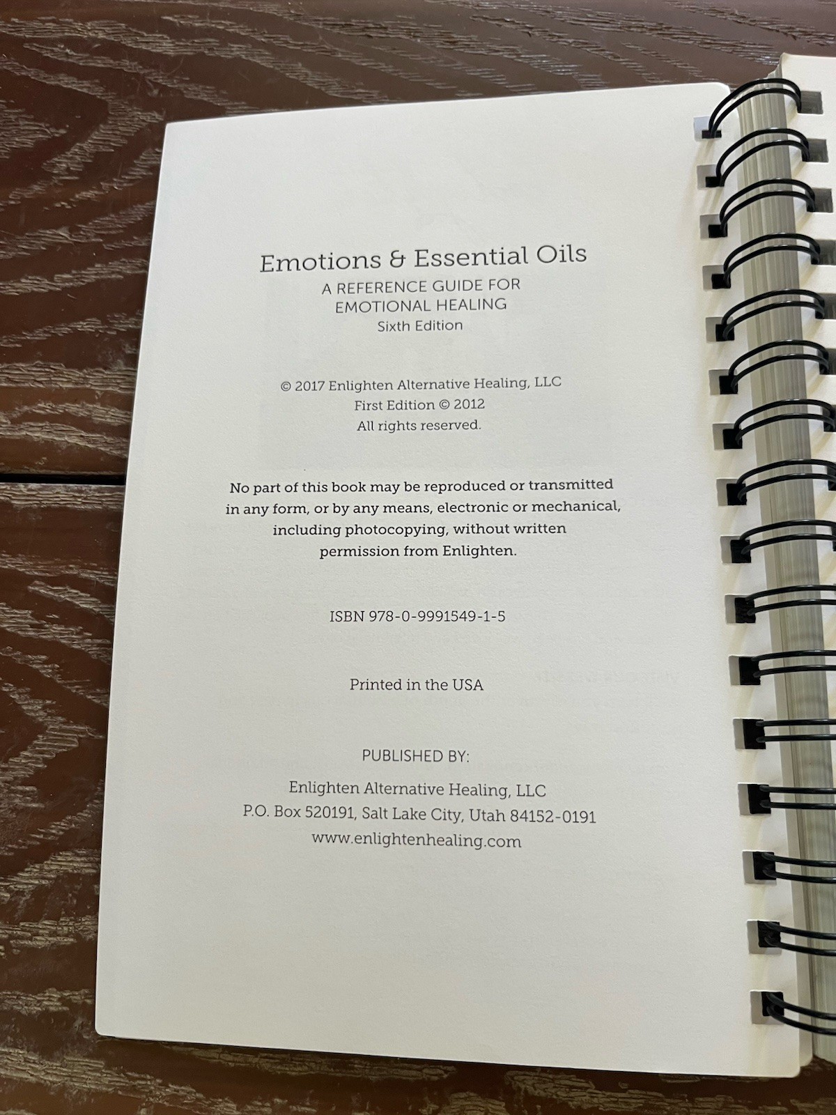 NEW EMOTIONS & ESSENTIAL OILS, 6TH EDITION By Enlighten **Brand New**