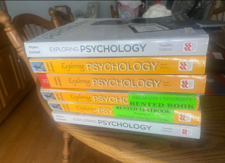 Exploring Psychology by David G. Myers and C. Nathan DeWall (2016, Trade…