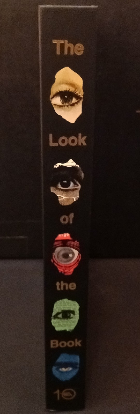 The Look of the Book: Jackets, Covers, and Art at the Edges of Literature, Mende