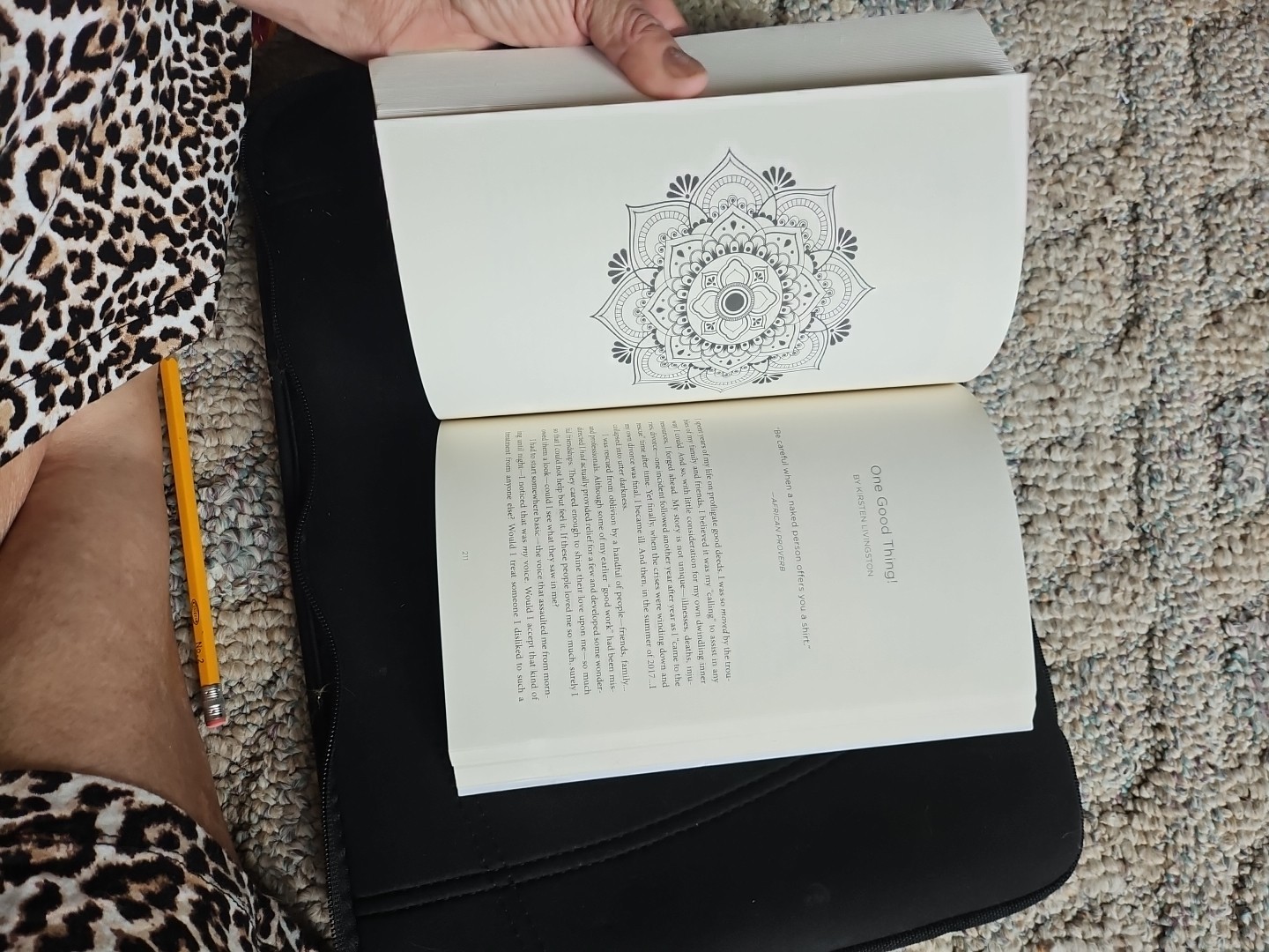 Practice : Wisdom from the Downward Dog by Flower of Life Press (2019, Trade…
