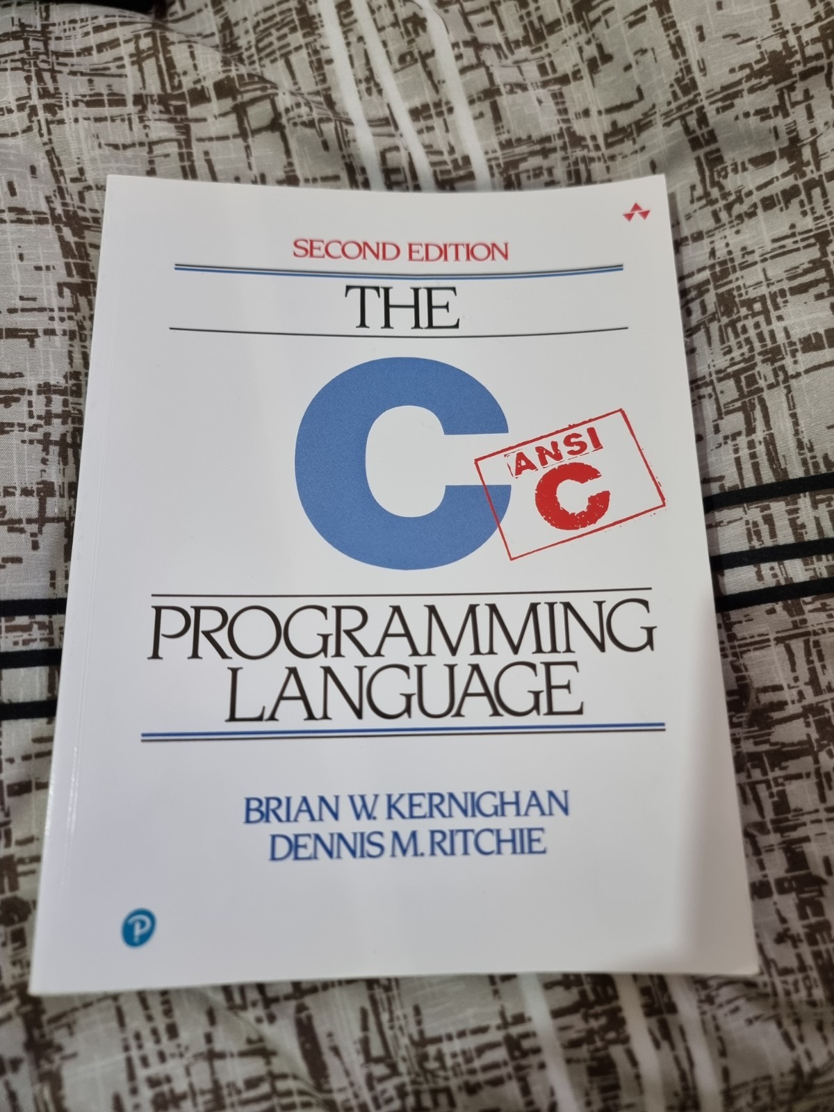 C Programming Language by Brian Kernighan and Dennis Ritchie (1988, Trade…
