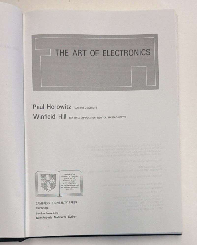 Art of Electronics by Paul Horowitz and Winfield Hill 1986 Reprint HC D