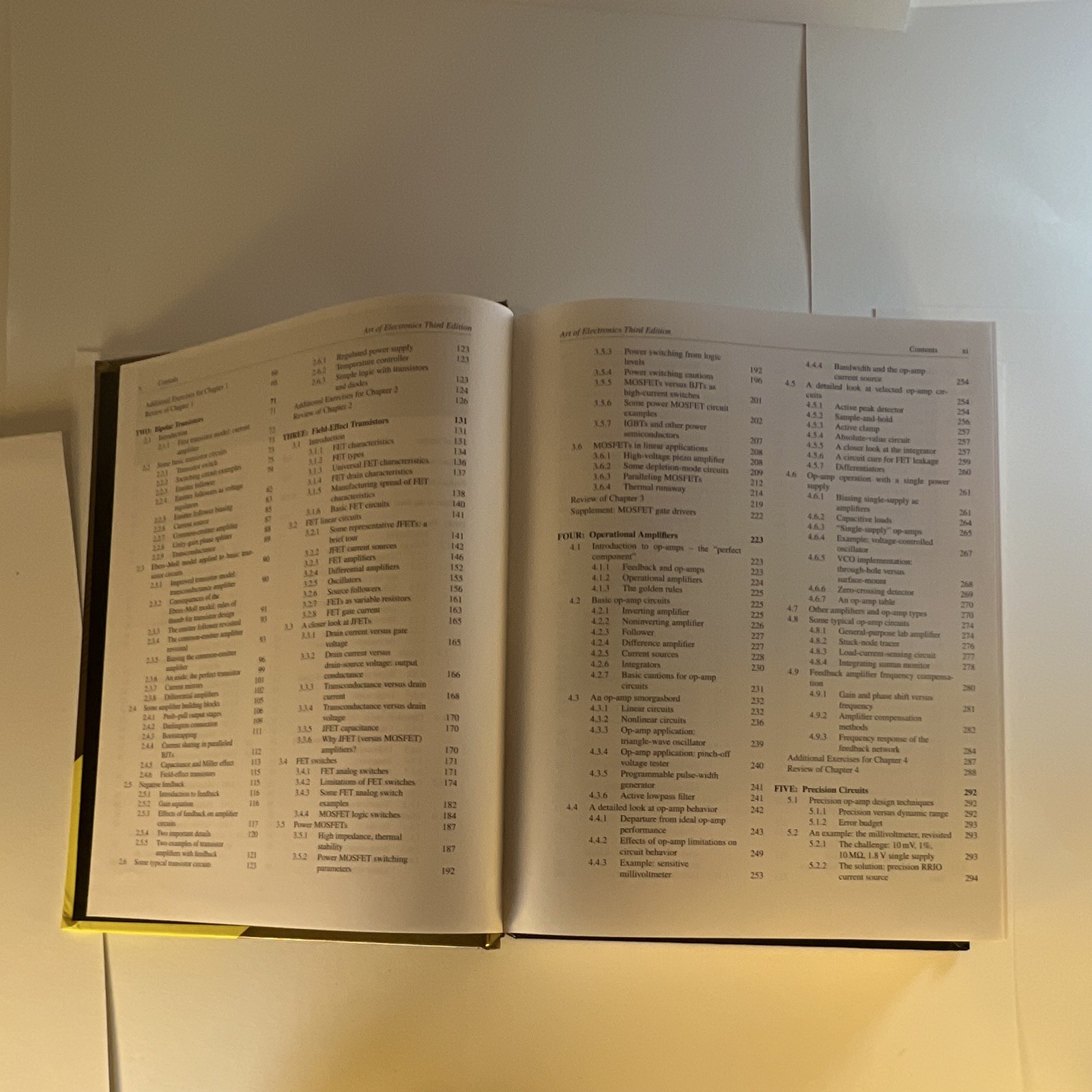 The Art of Electronics 3rd Ed Horowitz/Hill 2015 HC Cambridge Univ Press