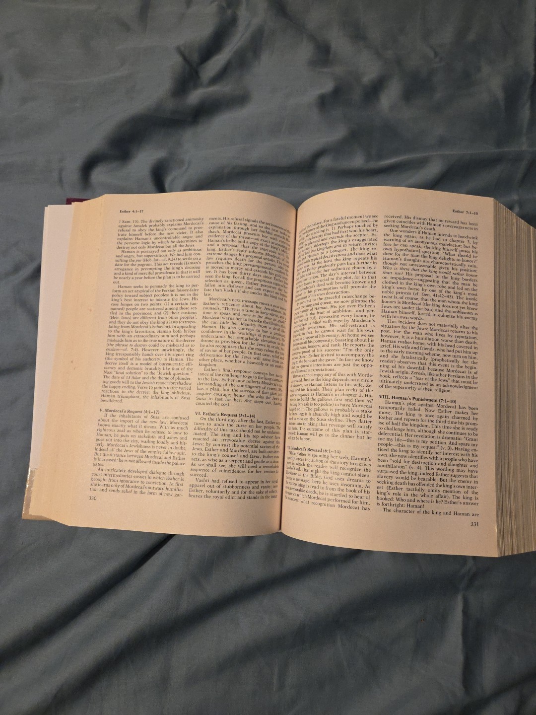 Baker Commentary on the Bible: NIV Edition – Very Good Hardcover