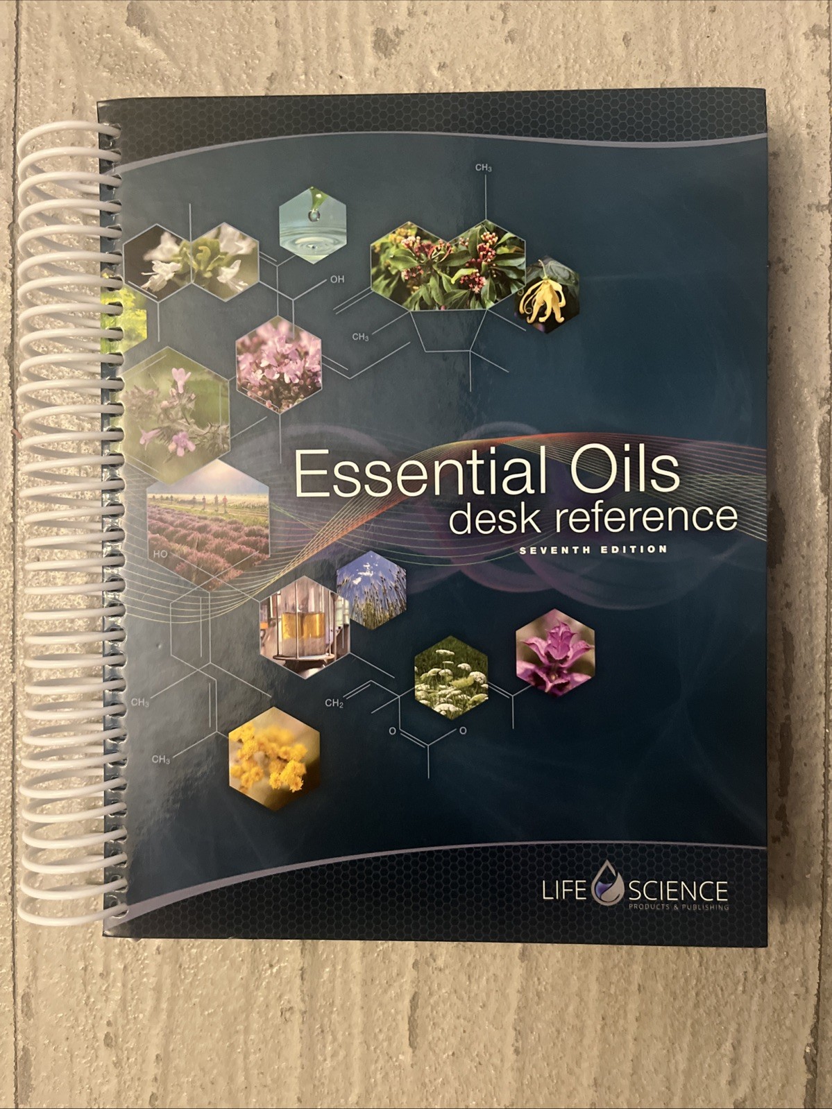 Essential Oils Desk Reference 7th Edition Like New Life Science Products&Publish