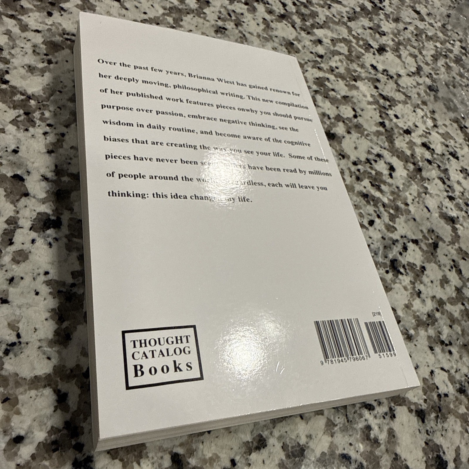 101 Essays That Will Change The Way You Think by Wiest, Brianna