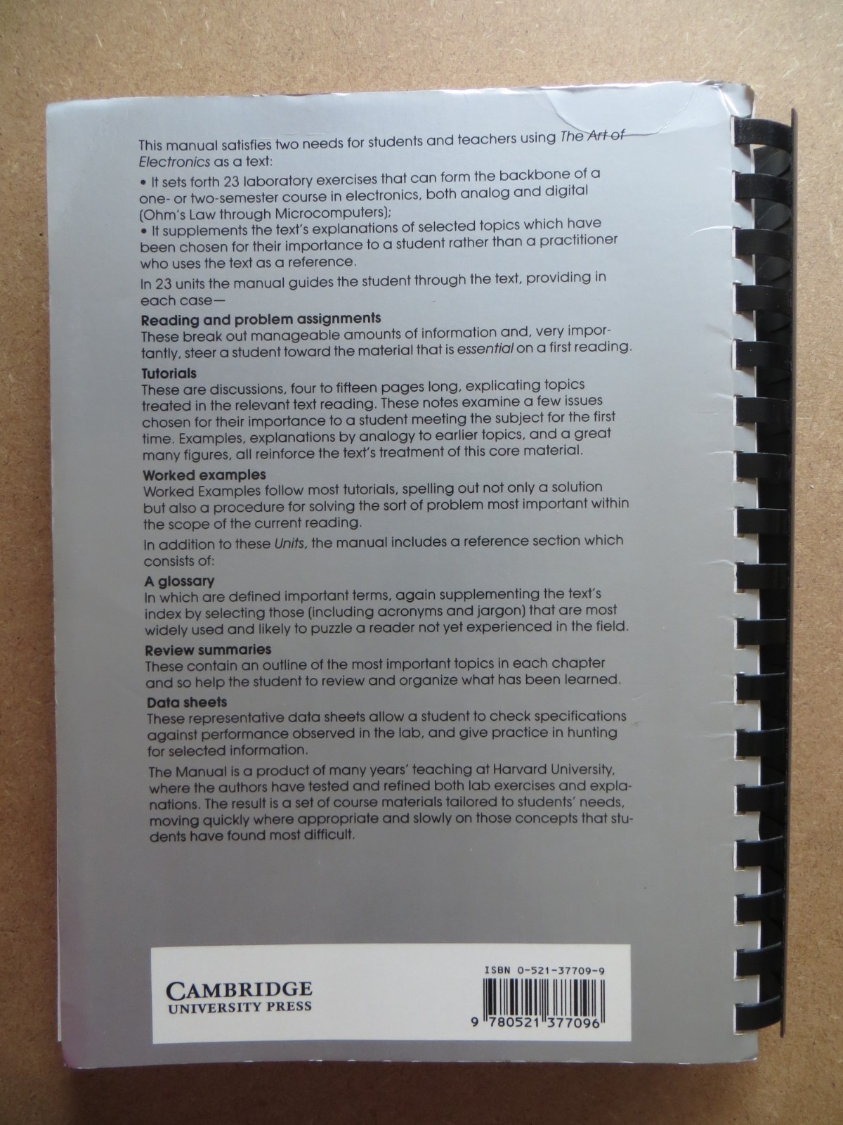 The Art of Electronics Student Manual by Hayes, Thomas C. Paperback Book