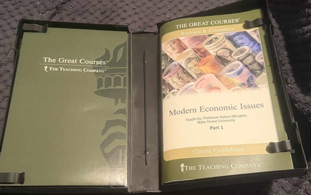 The Great Courses, Modern Economic Issues – Audio CD Set + Course Guidebooks