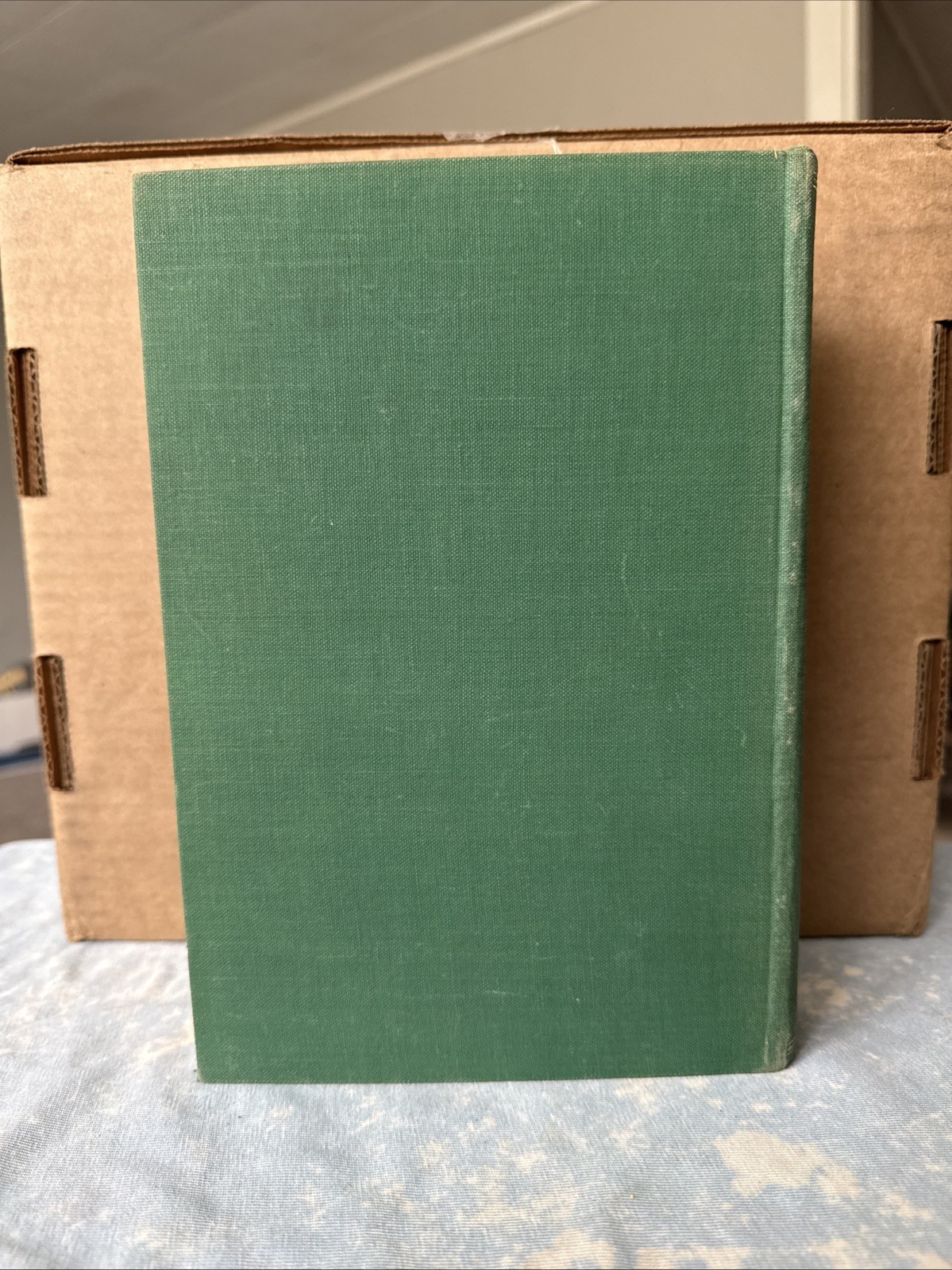 Atomic Physics by Max Born 7th Edition Hardcover VG