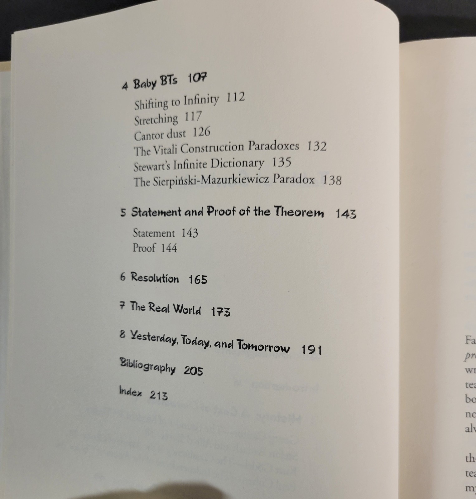 THE PEA AND THE SUN Mathematical Paradox by L. Wapner (2005, HCDJ) VERY GOOD
