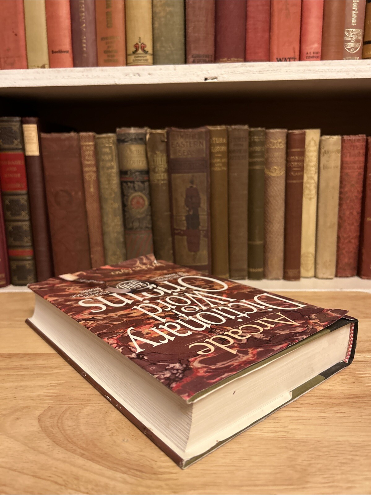 Arcade Dictionary of Word Origins by John Ayto. Arcade Publishing 1990 HCDJ