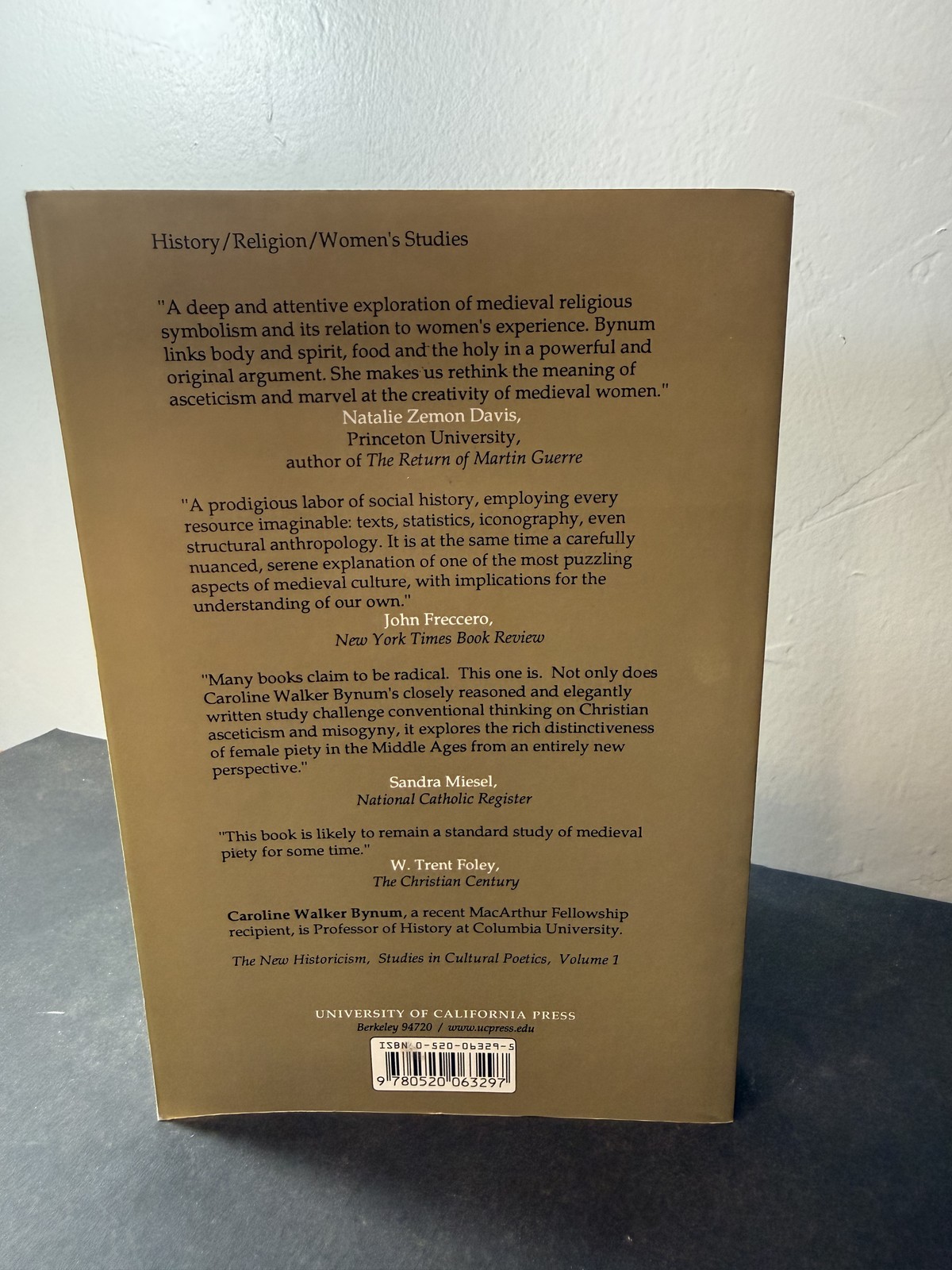 Holy Feast and Holy Fast: Religious Significance of Food to Medieval Women by