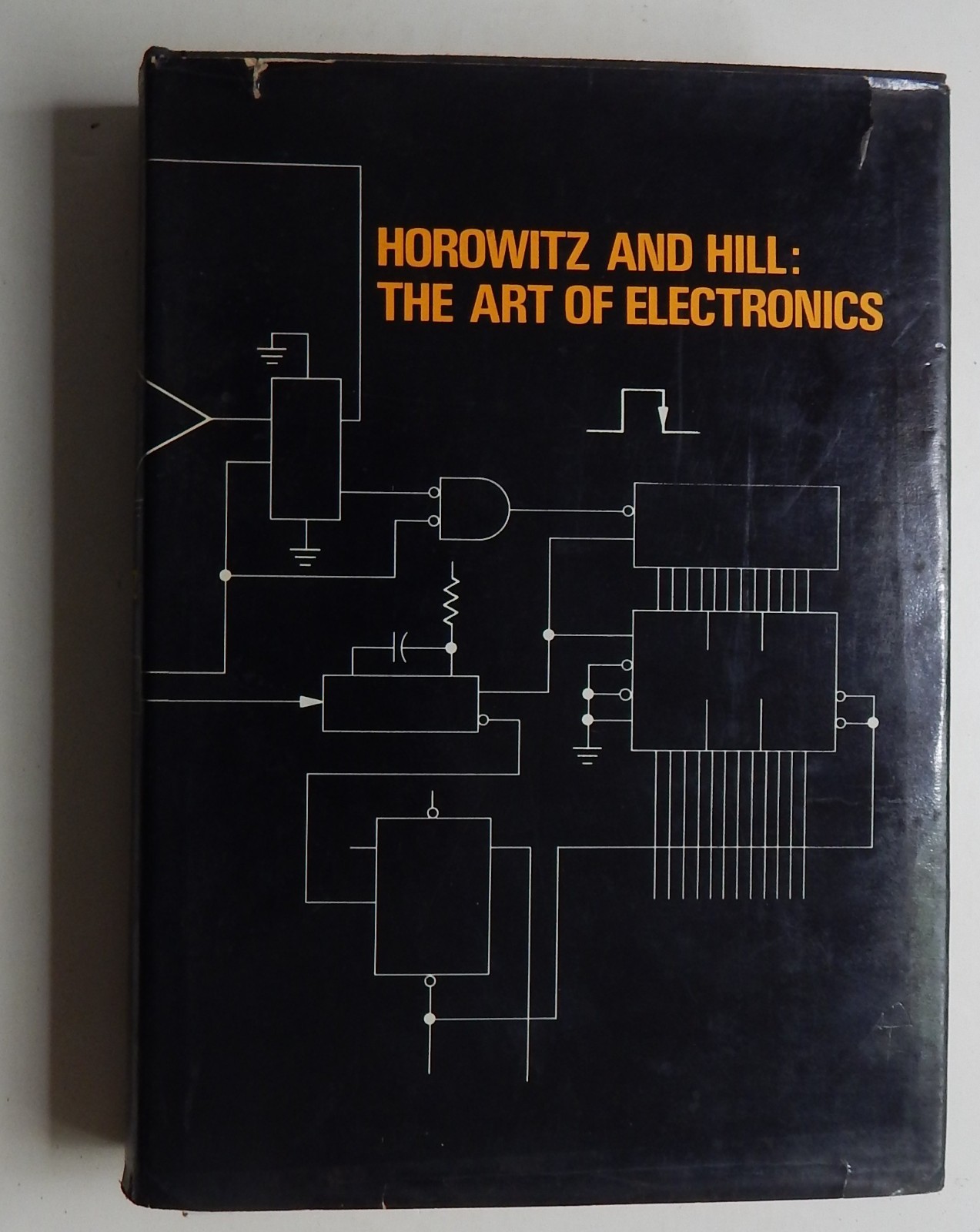 The Art Of Electronics Horwitz Hill 1983 HCDJ electronic circuit design FET amps