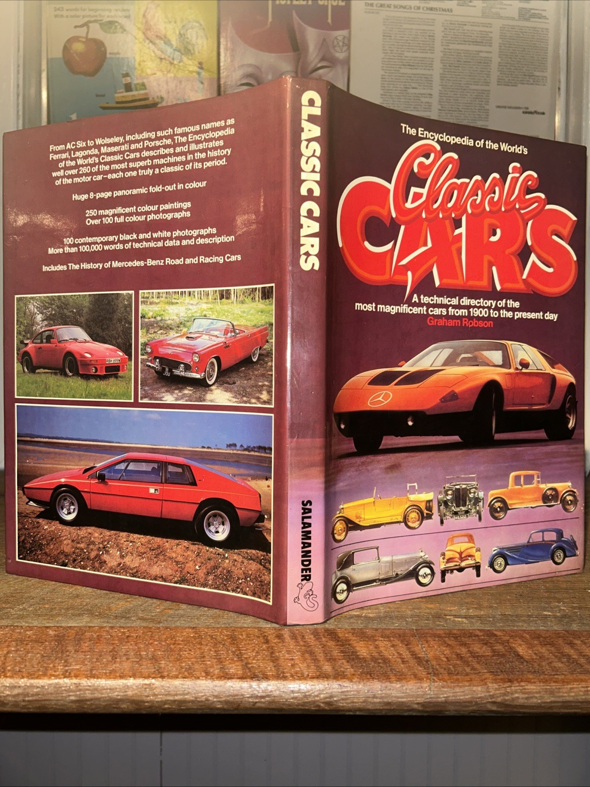 The Encyclopedia of the World’s Classic Cars Graham Robson 1982 (HCDJ) L/N!!!
