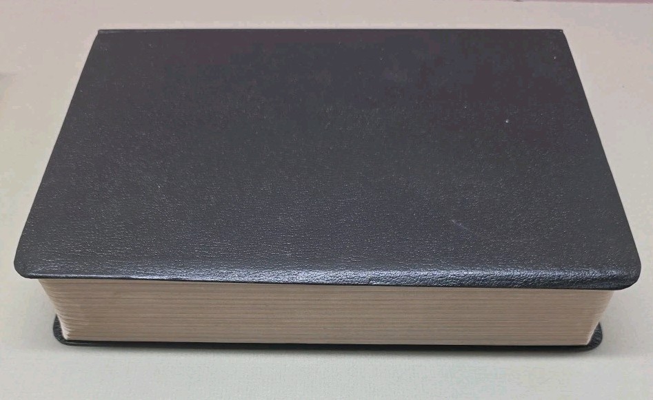 Holy Bible Giant Print Manna Edition KJV Red Letter Concordance New in Box