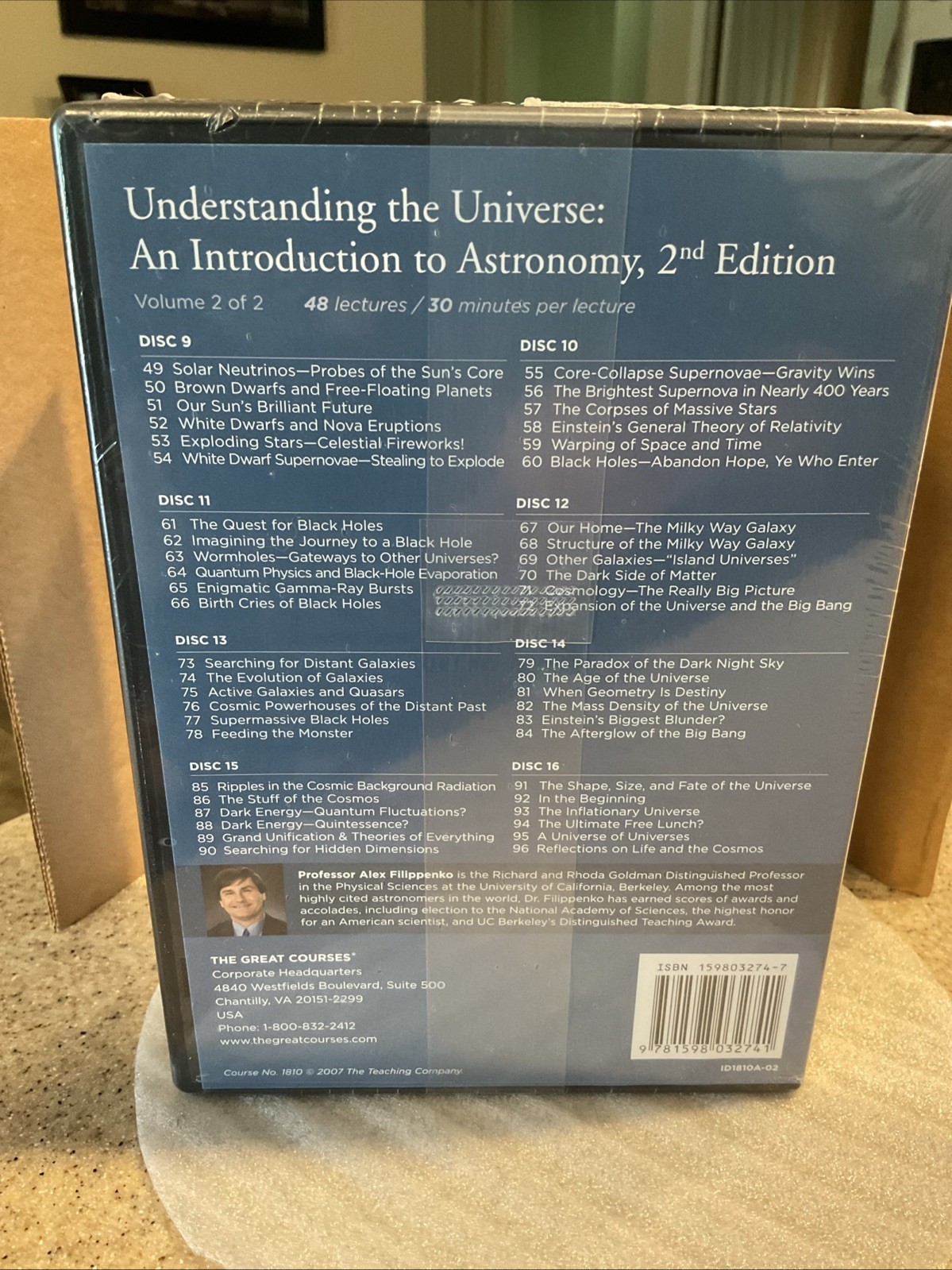 Understanding the Universe: Introduction to Astronomy 2nd Edition 16 DVDs + Book