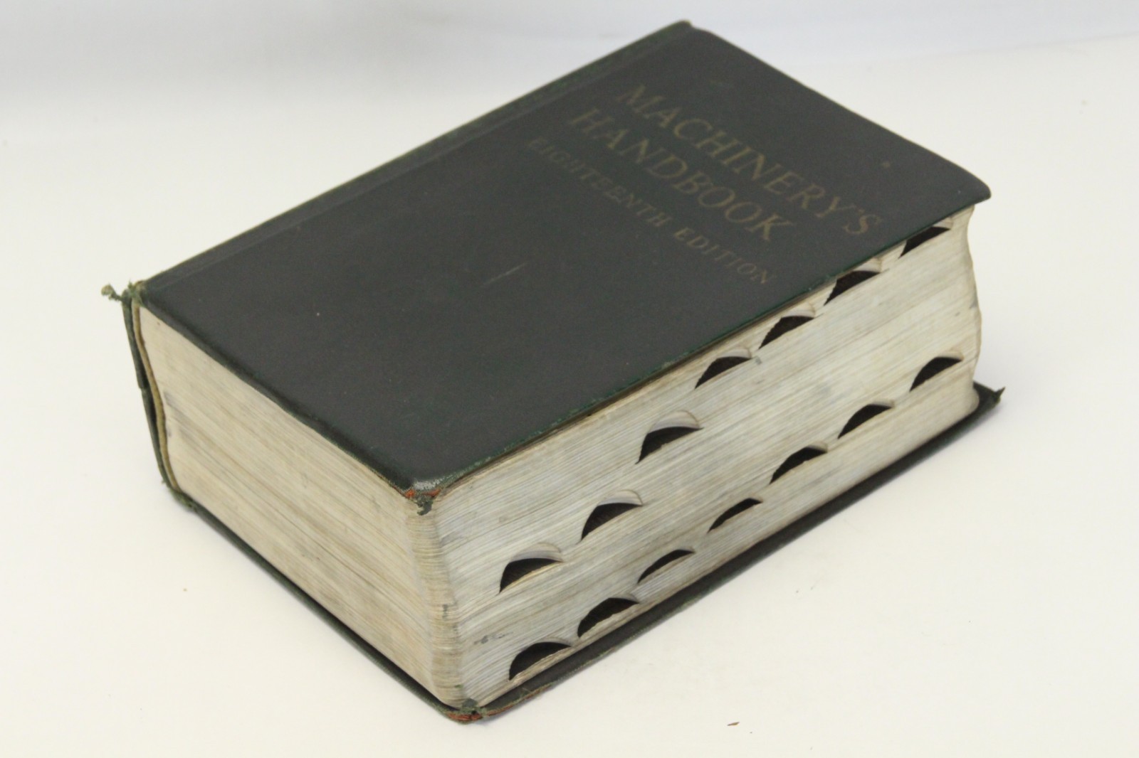 Machinery’s Handbook 18th Edition 1969 Edition Soft Cover Tab