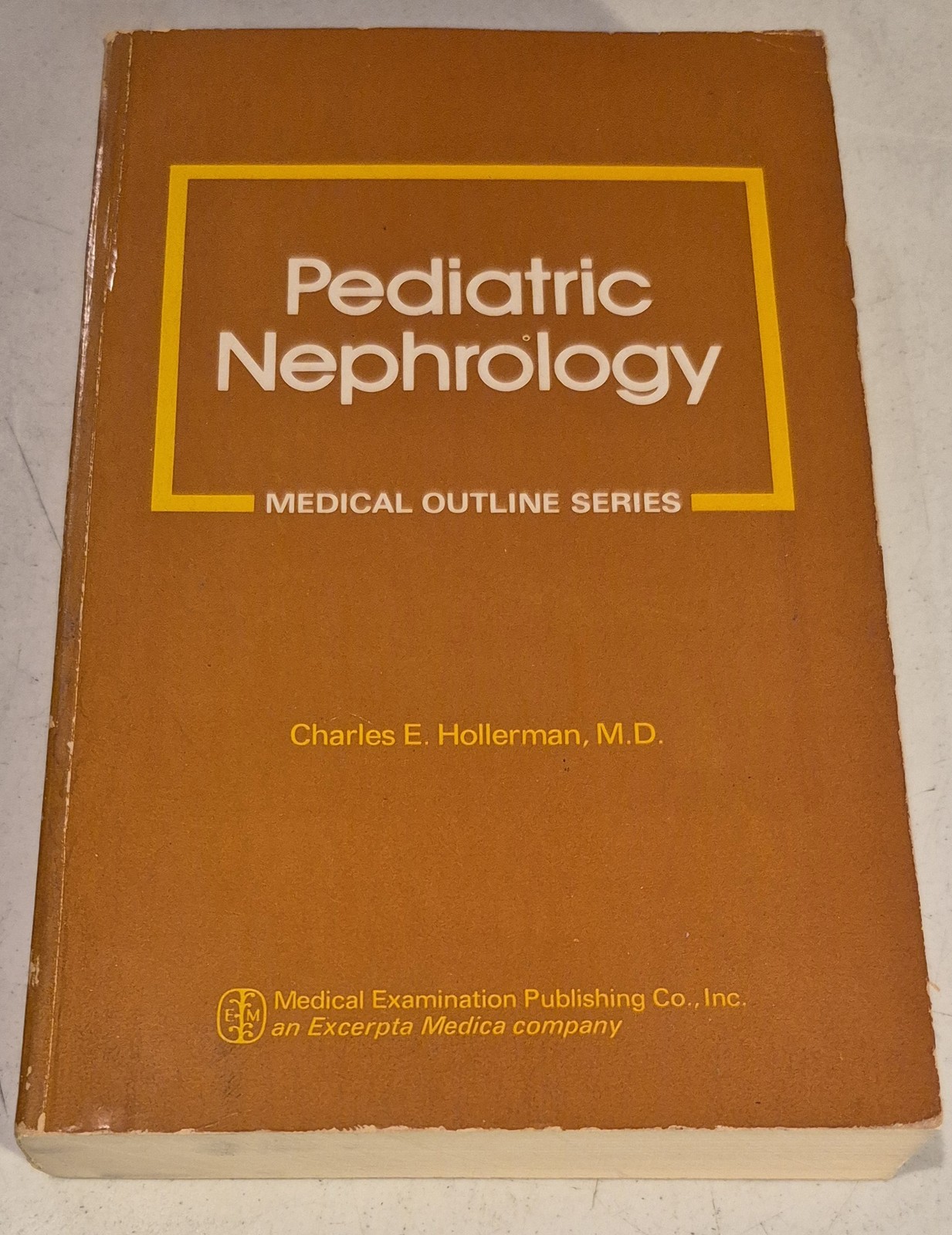 Pediatric nephrology (Medical outline series)