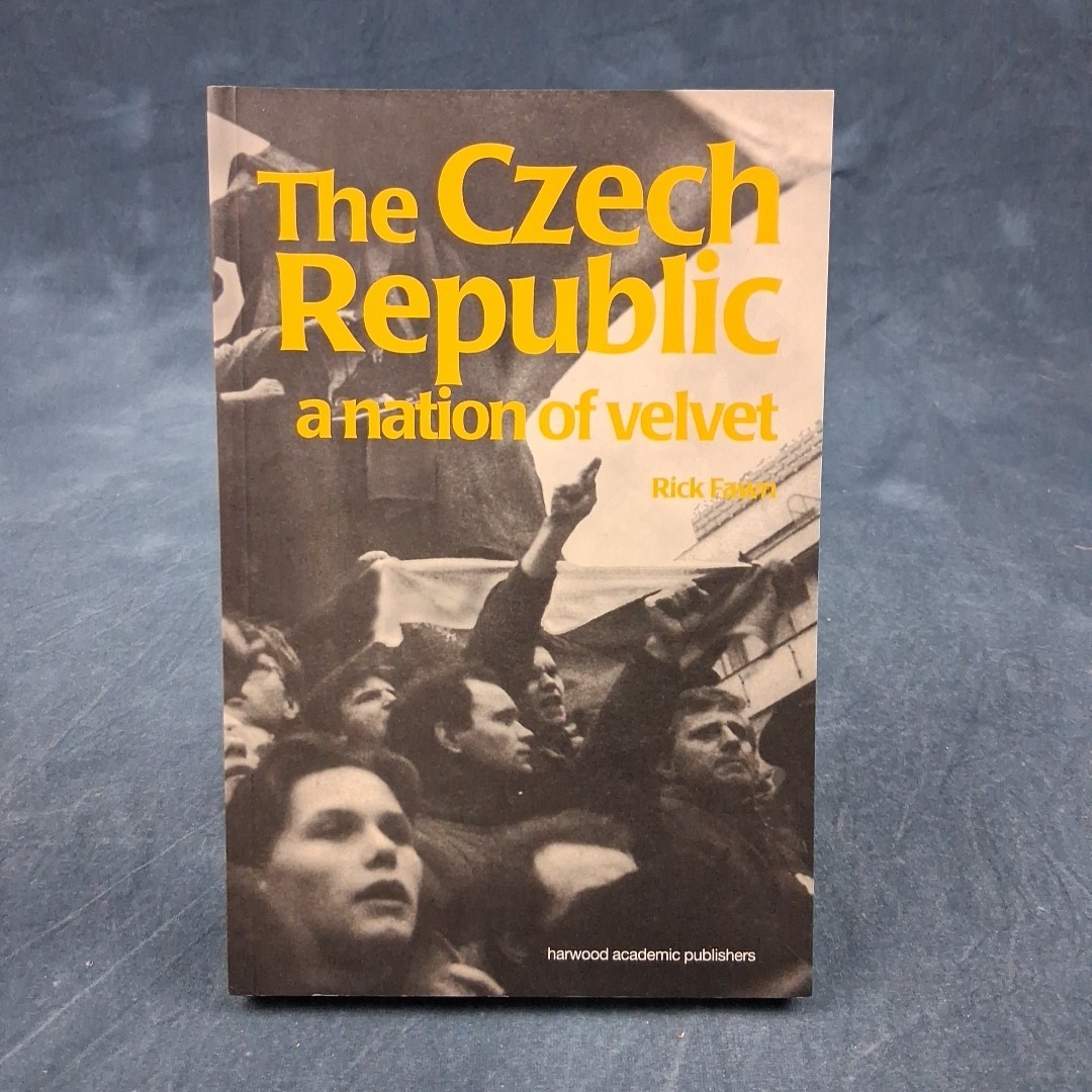 The Czech Republic Nation of Velvet | Fawn |Postcommunist History OOP EXCELLENT