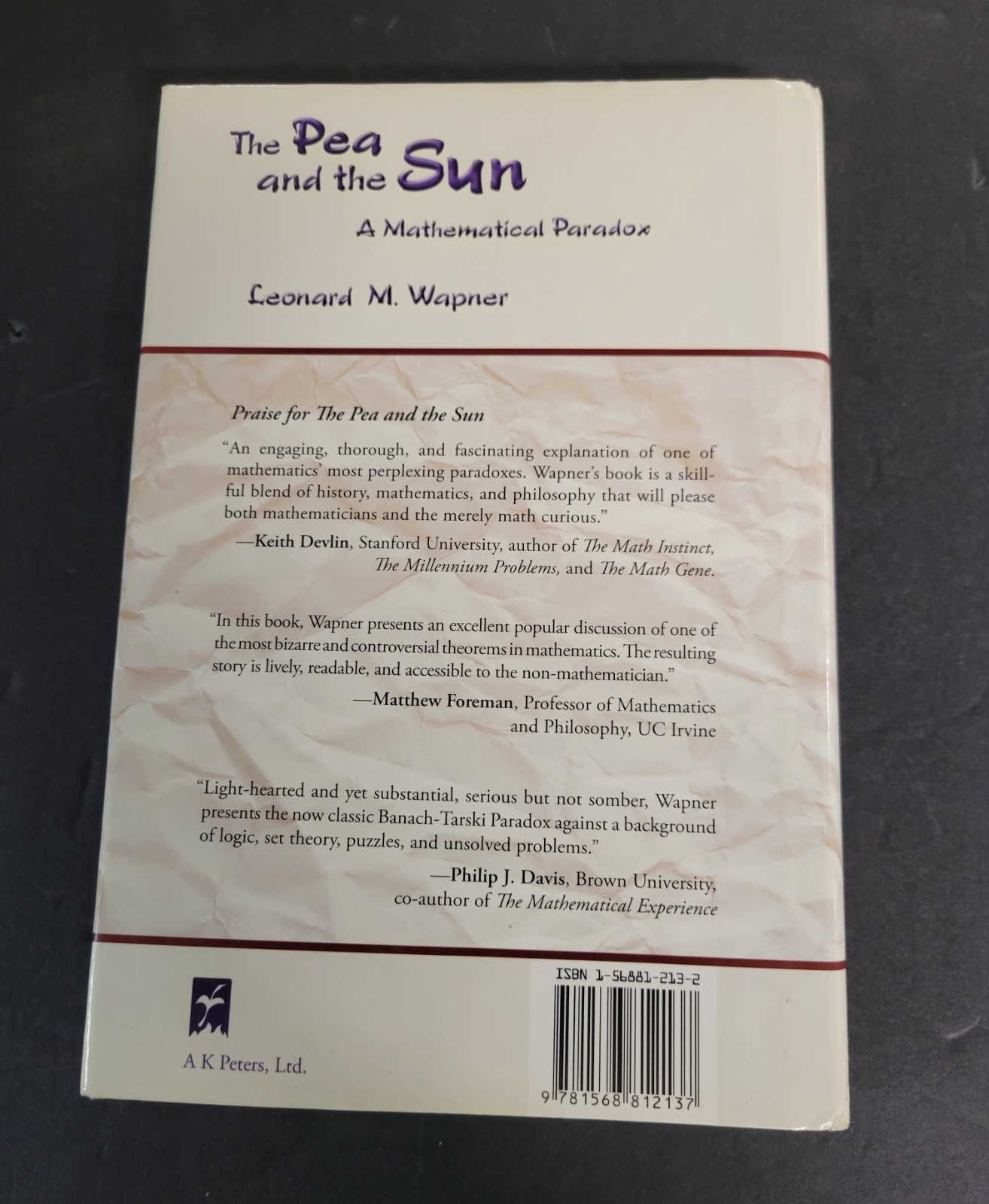 THE PEA AND THE SUN Mathematical Paradox by L. Wapner (2005, HCDJ) VERY GOOD