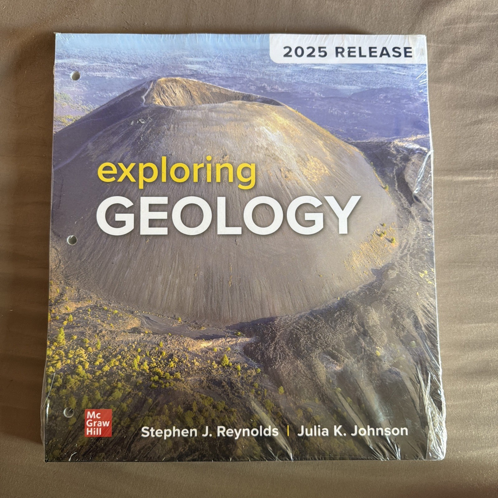 Loose Leaf for Exploring Geology: 2025 by Stephen Reynolds & J. Johnson Unopened