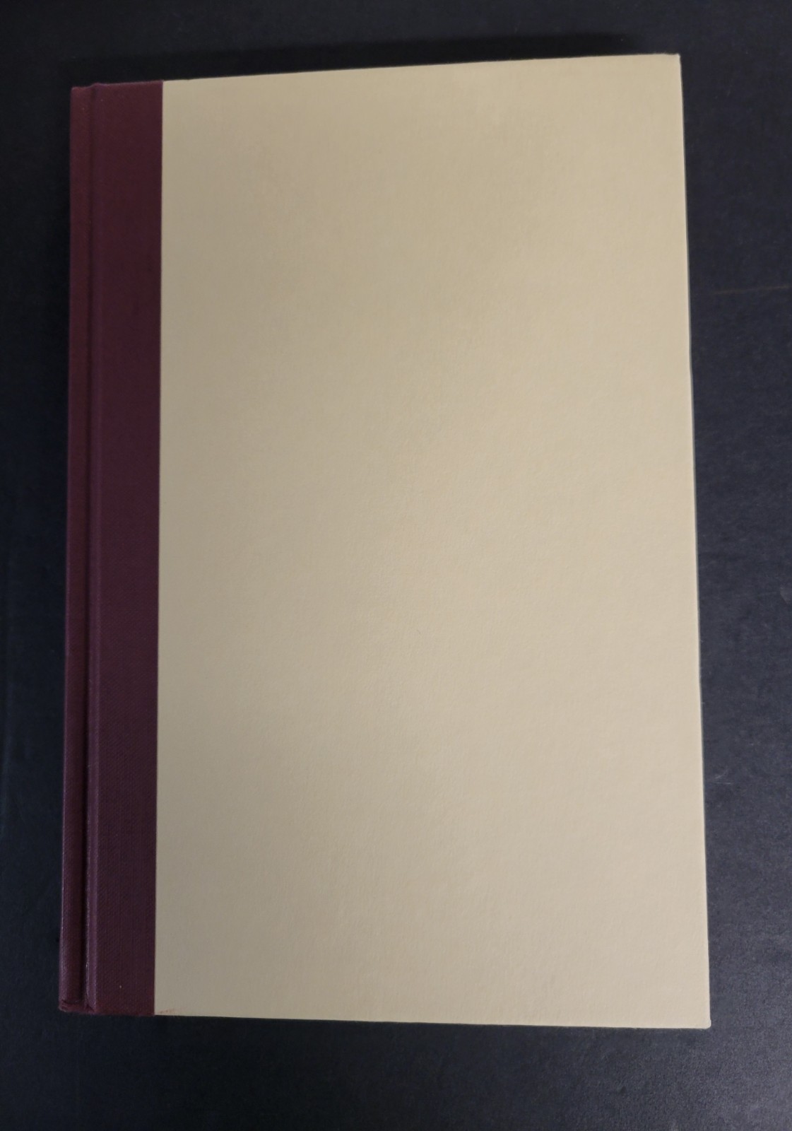THE PEA AND THE SUN Mathematical Paradox by L. Wapner (2005, HCDJ) VERY GOOD