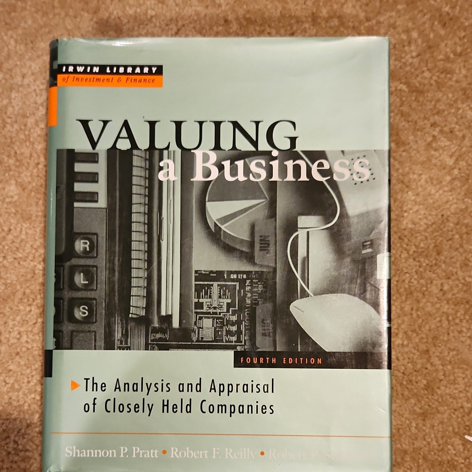McGraw-Hill Valuing a Business 4th Ed Hardcover 2000 Pratt Reilly Schweihs
