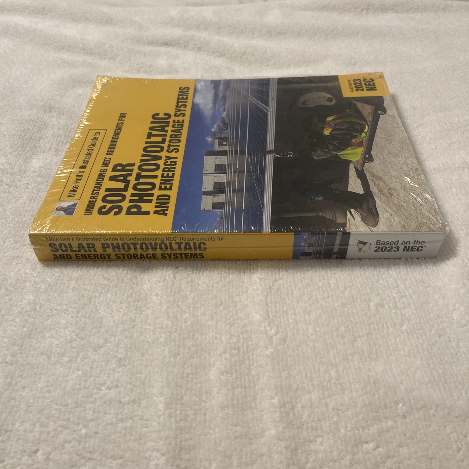 Mike Holt’s 2023 NEC Requirements for Solar Photovoltaic Systems Textbook Sealed
