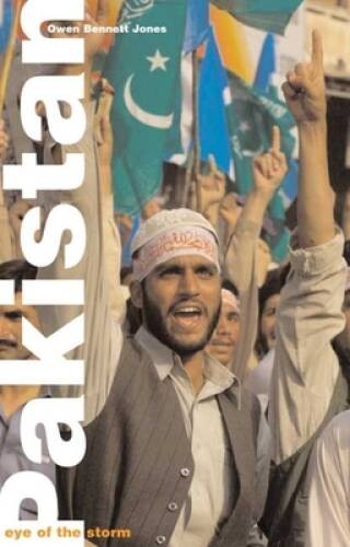 Pakistan: Eye of the Storm, 3rd edition – Paperback – VERY GOOD