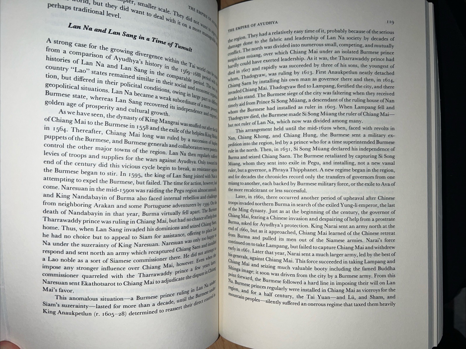 Thailand : A Short History by David K. Wyatt – 1986 – Paperback – D2