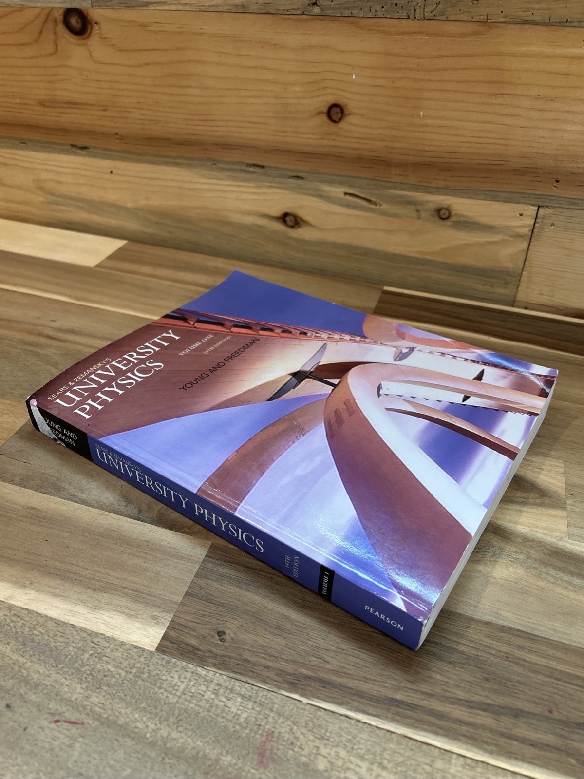 University Physics w Modern Physics, Mastering Physics – 14th Ed Like NEW