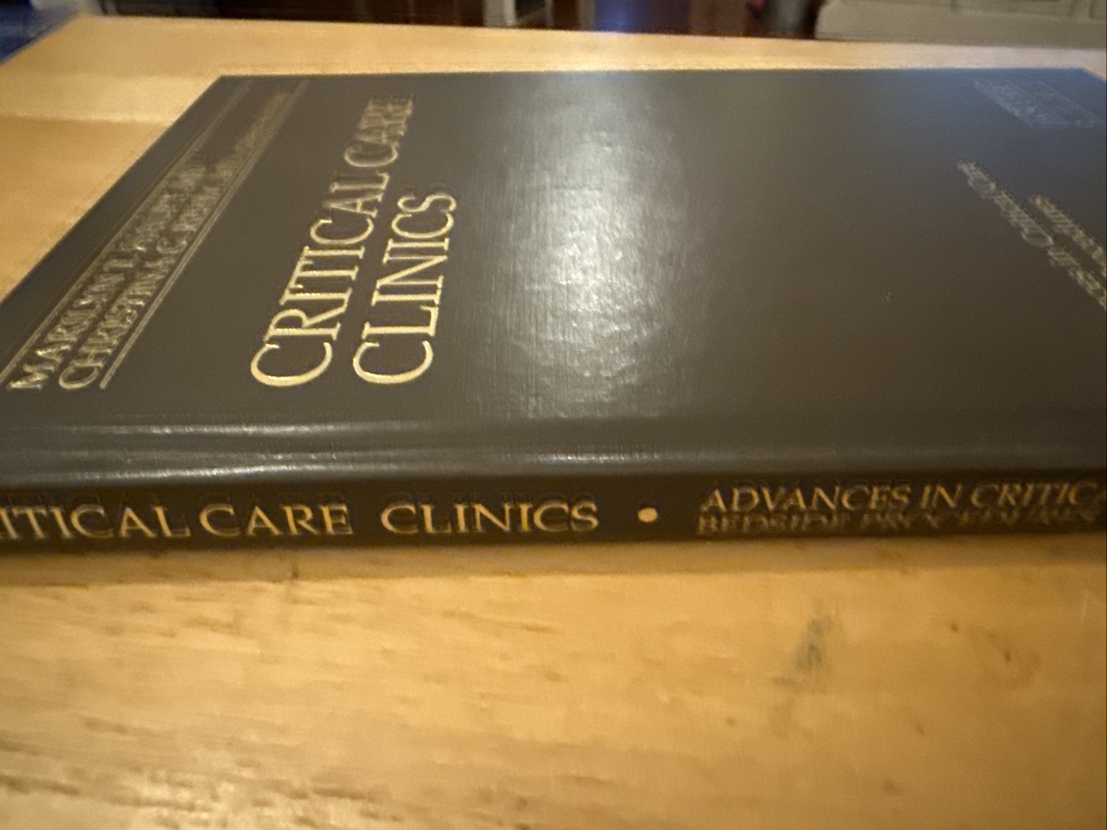 Critical Care Clinics – Advanced Critical Care Bedside Procedures – Hardcover